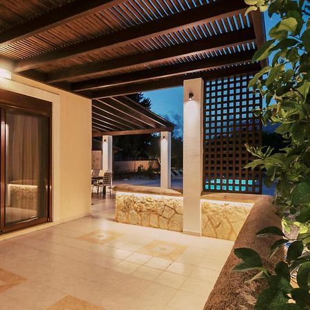 Villa Maribia With Private Pool Gennadi Bagian luar foto