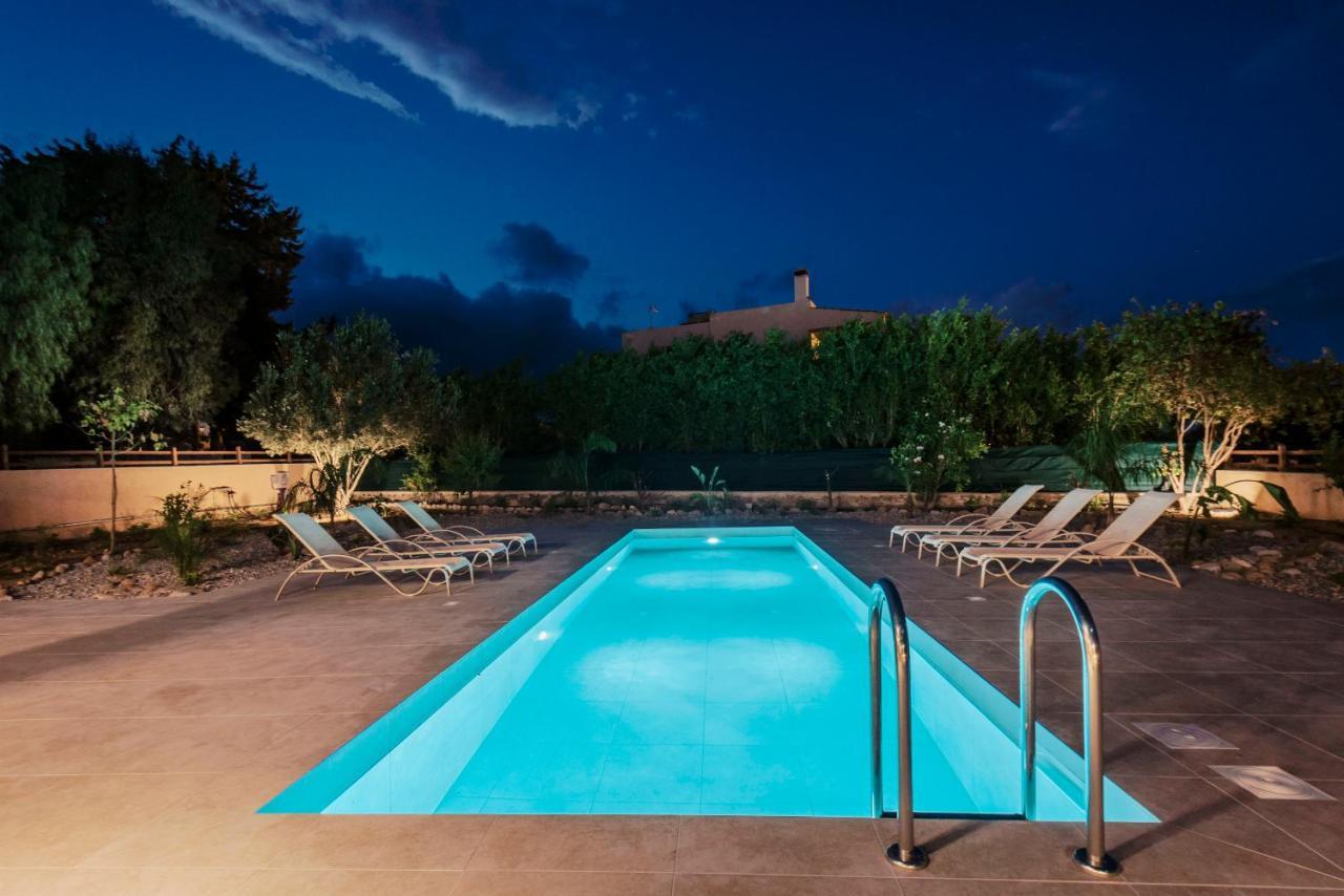 Villa Maribia With Private Pool Gennadi Bagian luar foto